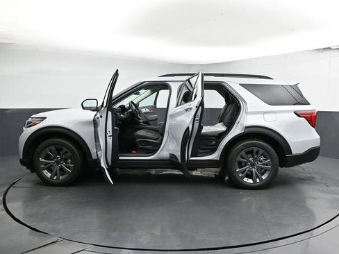 New 2026 Ford Explorer Active w/ Active Comfort Package image 39