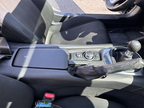 Used 2017 MAZDA MX-5 Miata RF Club image 35