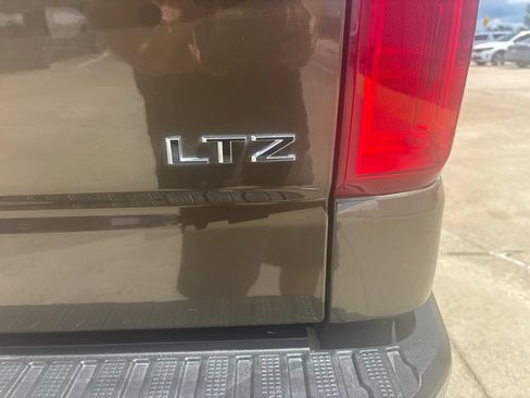 Used 2023 Chevrolet Silverado 1500 LTZ w/ LTZ Premium Texas Edition RWD image 12