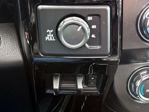 Used 2021 Ford F250 Lariat w/ Lariat Ultimate Package image 32