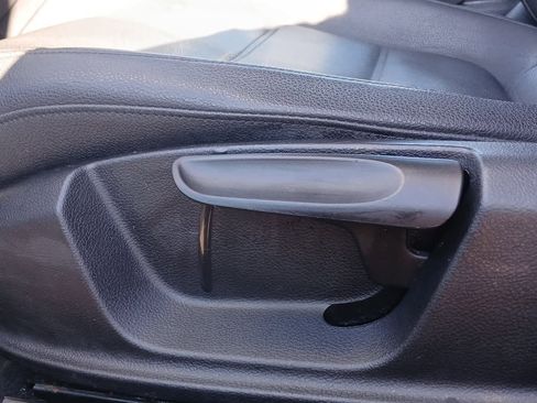 Used 2011 Volkswagen Jetta TDI image 12