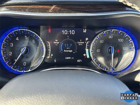 Used 2024 Chrysler Pacifica Limited image 15
