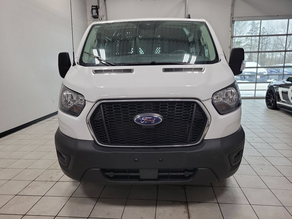 Used 2024 Ford Transit 250 Low Roof w/ Exterior Upgrade Package RWD image 3