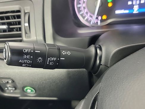Used 2016 Honda Pilot Touring image 31