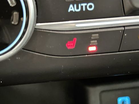 Used 2020 Ford Escape SEL image 18