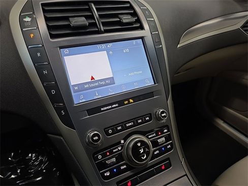 Used 2020 Lincoln MKZ AWD w/ Convenience Package image 20