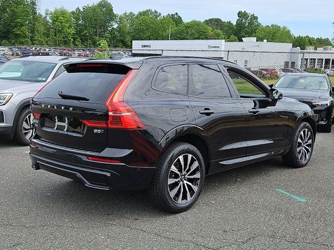 Certified 2023 Volvo XC60 B5 Plus w/ Climate Package AWD/4WD image 6