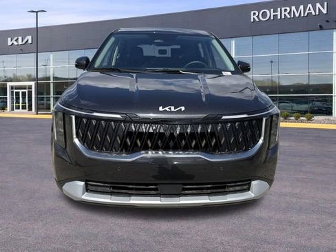 New 2026 Kia Carnival FWD image 25