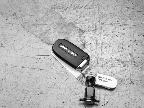 Used 2013 SRT Viper GTS w/ GTS Laguna Interior Pkg image 50