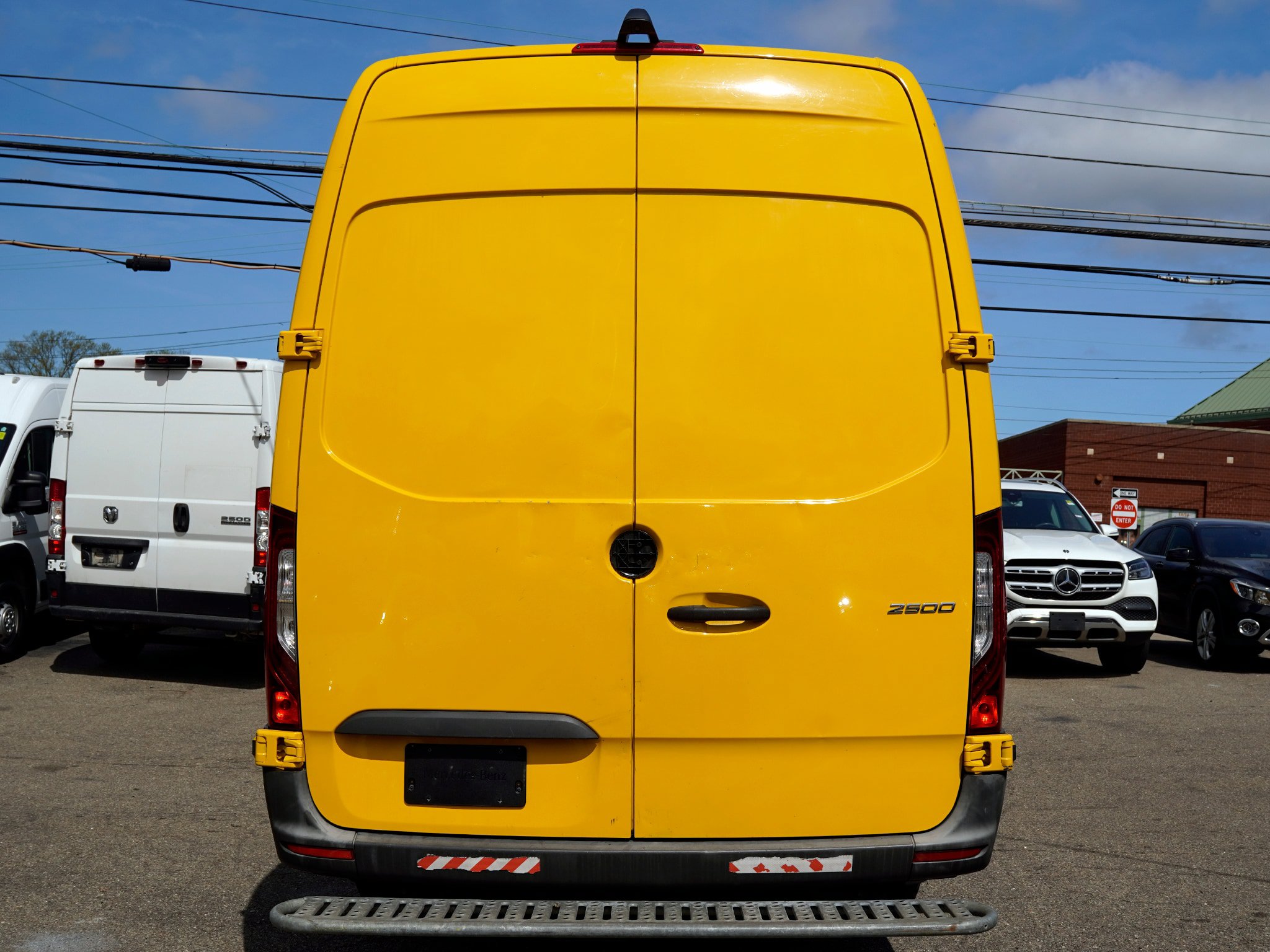 Used 2021 Mercedes-Benz Sprinter 2500 image 5