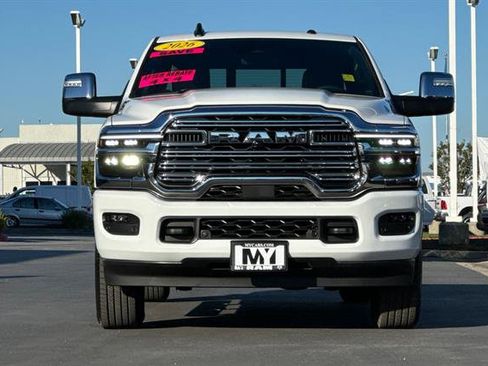 New 2026 RAM 3500 Laramie AWD/4WD image 5
