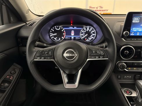 Certified 2025 Nissan Sentra SV w/ Trunk Package FWD image 17