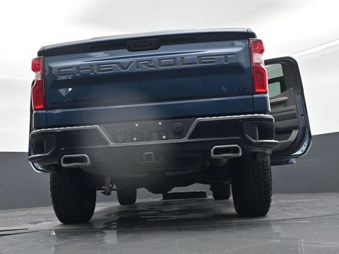 Used 2022 Chevrolet Silverado 1500 LT Trail Boss w/ Convenience Package II AWD/4WD image 77
