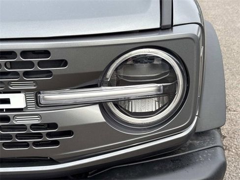 New 2025 Ford Bronco Badlands image 11