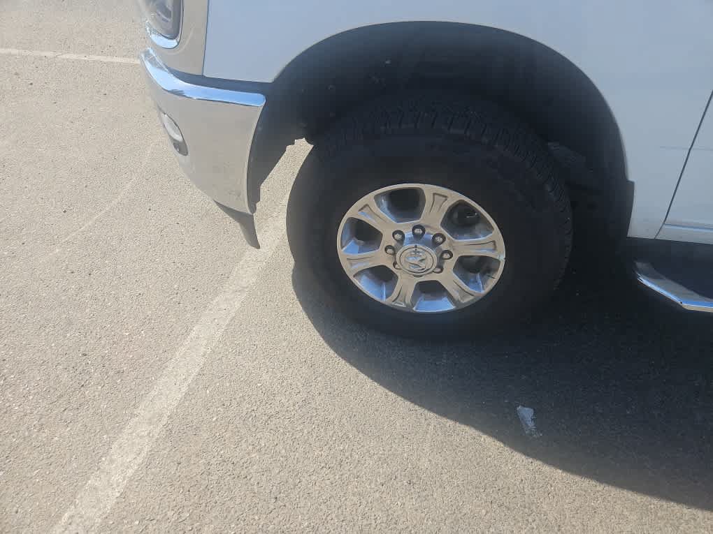 Used 2026 RAM 2500 Big Horn AWD/4WD image 3