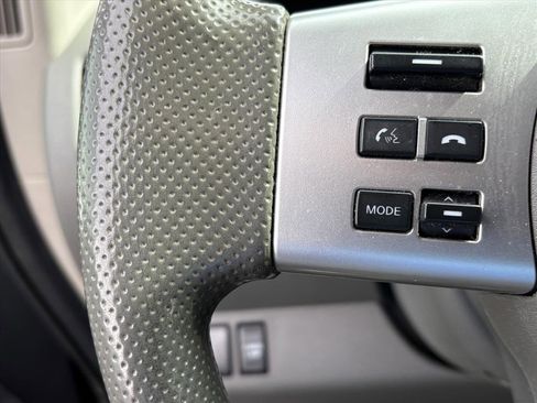 Used 2020 Nissan Frontier SV w/ Midnight Edition Floor Mats image 11