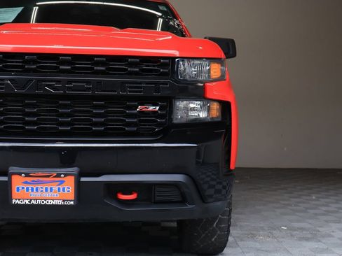 Used 2021 Chevrolet Silverado 1500 Custom Trail Boss w/ Safety Confidence Package AWD/4WD image 5