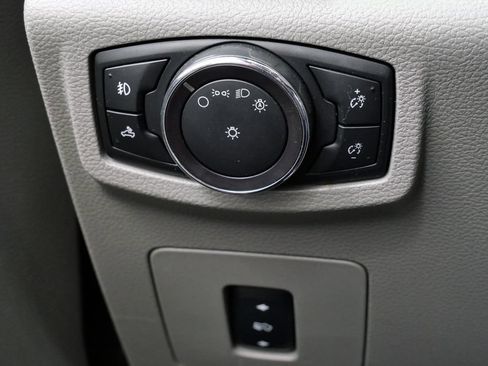 Used 2017 Ford F150 XLT w/ Equipment Group 301A Mid AWD/4WD image 26
