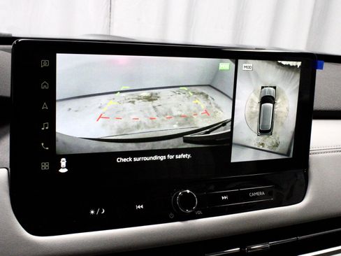 New 2025 Mitsubishi Outlander AWD image 24