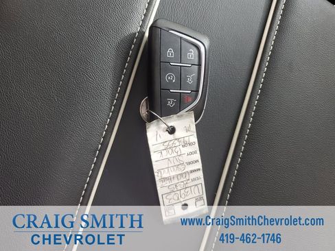 Used 2025 Cadillac Escalade Sport Platinum w/ LPO, Floor Liner Package AWD/4WD image 50