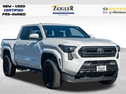 New 2025 Toyota Tacoma SR5