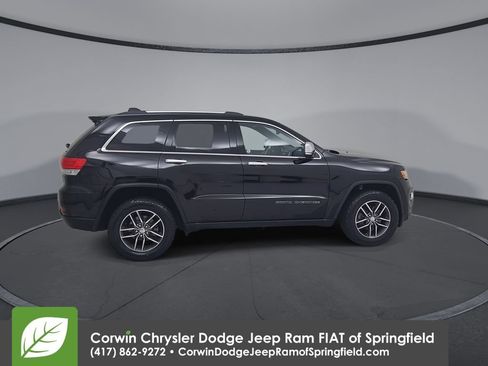 Used 2017 Jeep Grand Cherokee Limited AWD/4WD image 16