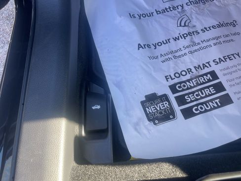 New 2026 Toyota Corolla LE image 18