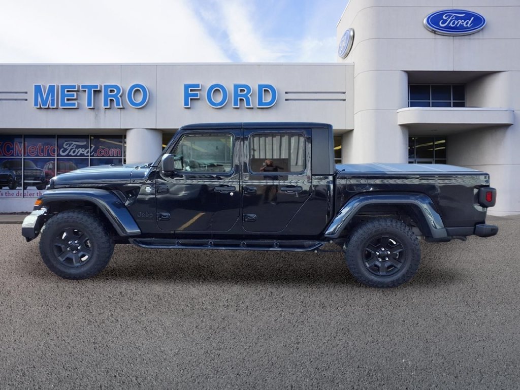 Used 2021 Jeep Gladiator Sport AWD/4WD image 6