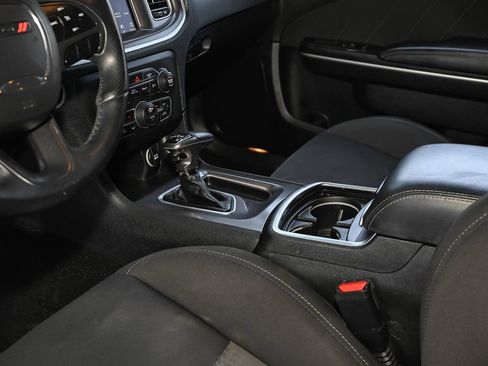 Used 2019 Dodge Charger GT RWD image 38