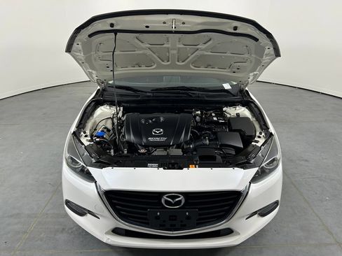 Used 2017 MAZDA MAZDA3 Touring w/ Popular Equipment Package FWD image 30