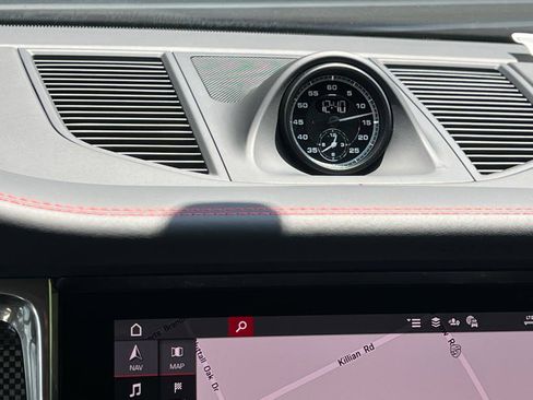 New 2025 Porsche Macan GTS image 25