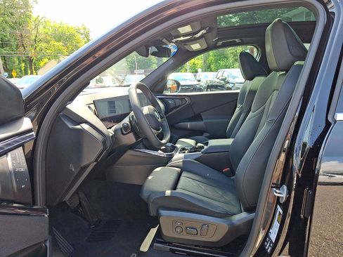 Used 2025 BMW X3 xDrive30i w/ Premium Package AWD/4WD image 13
