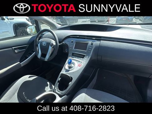 Used 2013 Toyota Prius Three FWD image 4