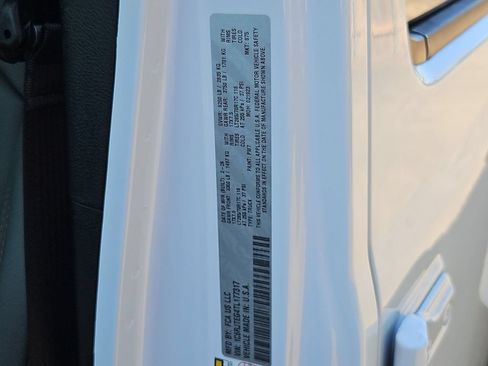 Certified 2026 Jeep Gladiator Mojave AWD/4WD image 29