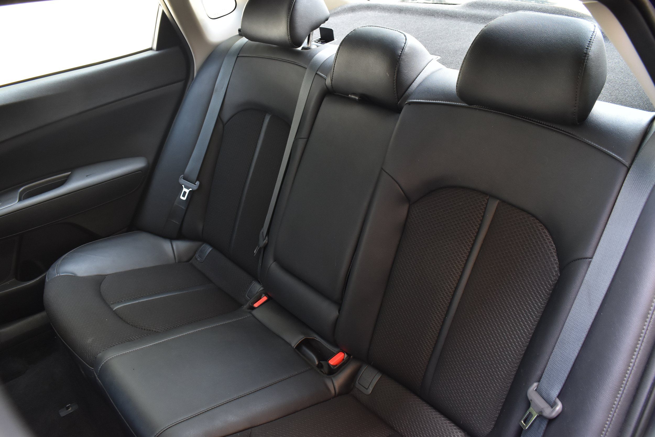 Used 2018 Kia Optima S w/ Panoramic Sunroof Package FWD image 27