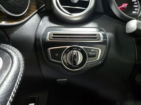 Used 2017 Mercedes-Benz C 300 4MATIC Sedan image 14