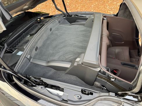 Used 2019 Porsche 911 image 75