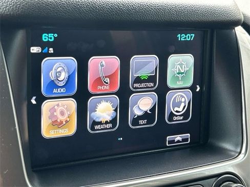 Used 2019 Chevrolet Suburban LT image 33