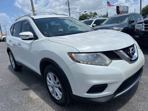 Used 2016 Nissan Rogue SV FWD image 4