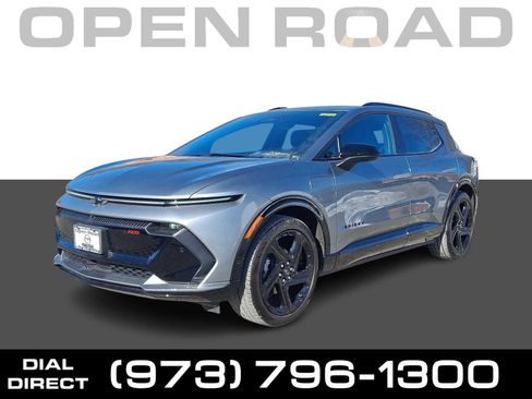 Used 2024 Chevrolet Equinox EV RS image 1