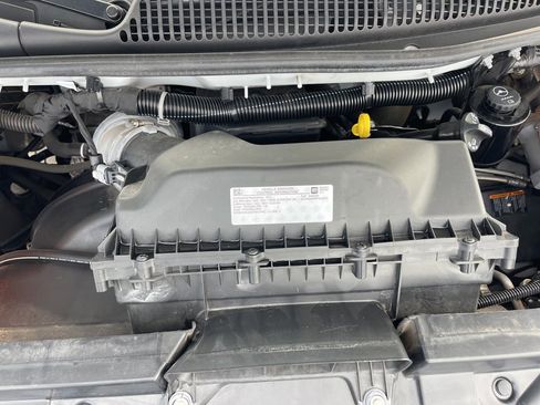 Used 2023 Chevrolet Express 2500 w/ Driver Convenience Package image 29