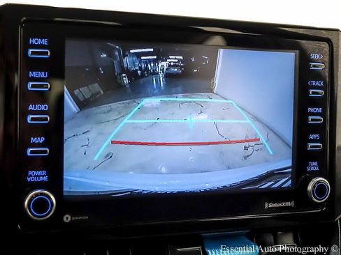 Used 2021 Toyota Corolla LE FWD image 20