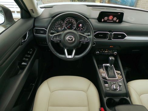 Used 2019 MAZDA CX-5 Touring FWD image 18