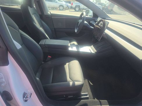 Used 2025 Tesla Model 3 RWD image 2