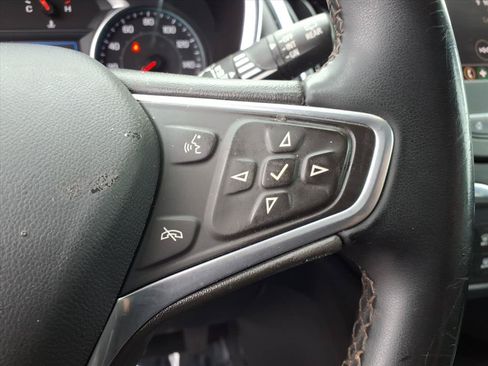 Used 2023 Chevrolet Equinox LT FWD image 20