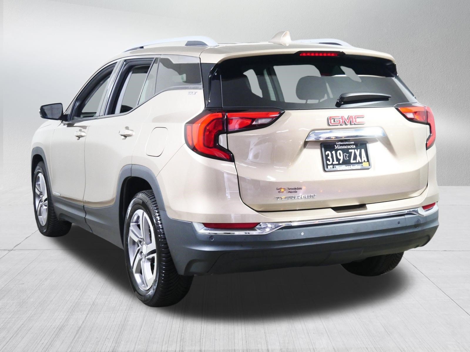 Used 2018 GMC Terrain SLT w/ Preferred Package FWD image 5