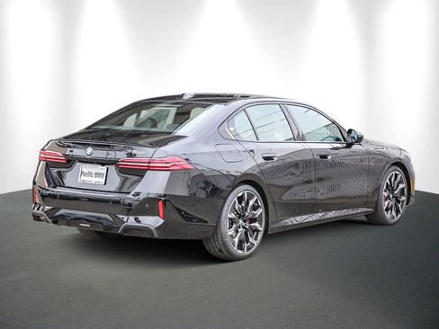 New 2026 BMW 530i w/ M Sport Package image 6