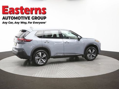 Used 2023 Nissan Rogue SL AWD/4WD image 43