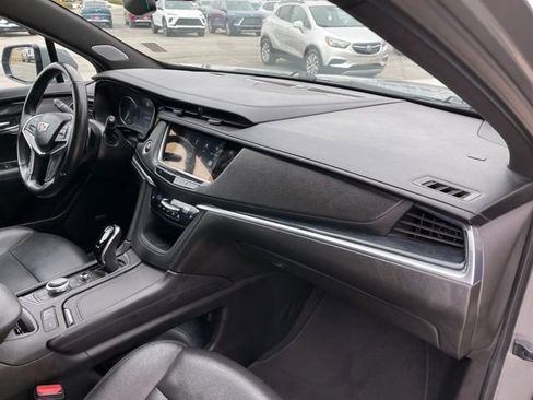 Used 2024 Cadillac XT5 Premium Luxury image 18