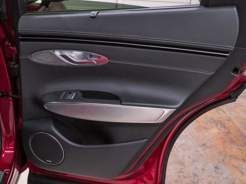 Certified 2024 Genesis GV70 2.5T w/ Sport Prestige Package AWD/4WD image 29